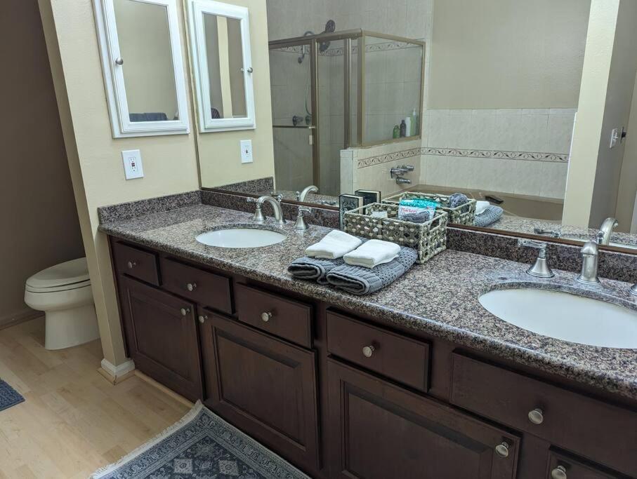 Spacious 2 Bedrooms. Prime Location Los Angeles Kültér fotó